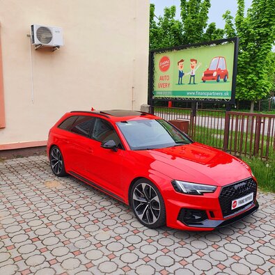 Audi RS4, 450 ps