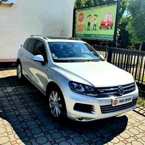 VOLKSWAGEN TOUAREG 3.0TDI R.V. 2014